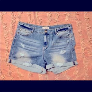 Chic Soul Enjean Denim Jean Shorts